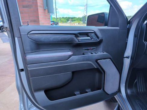 Used 2023 GMC Sierra 1500 AT4X AWD/4WD image 13
