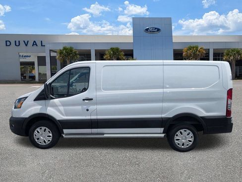 Used 2024 Ford Transit 250 Low Roof w/ Exterior Upgrade Package RWD image 7