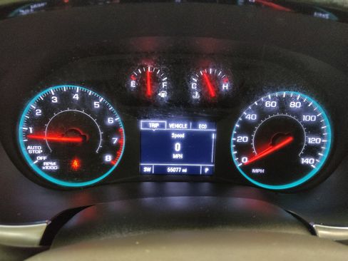 Used 2023 Chevrolet Traverse LS AWD/4WD image 23