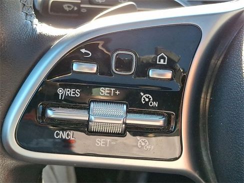 Used 2022 Mercedes-Benz GLE 350 image 18