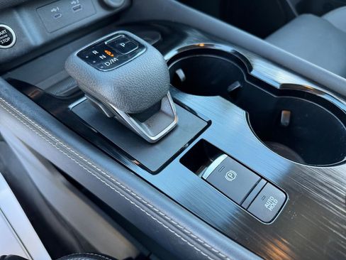 Used 2023 Nissan Rogue SL w/ SL Premium Package image 28