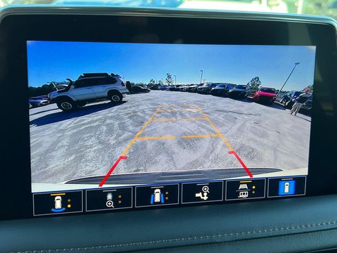 Used 2021 Chevrolet Tahoe High Country image 31