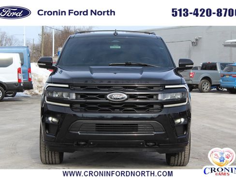 Used 2022 Ford Expedition Max Limited image 2