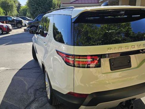Used 2019 Land Rover Discovery HSE Luxury AWD/4WD image 6