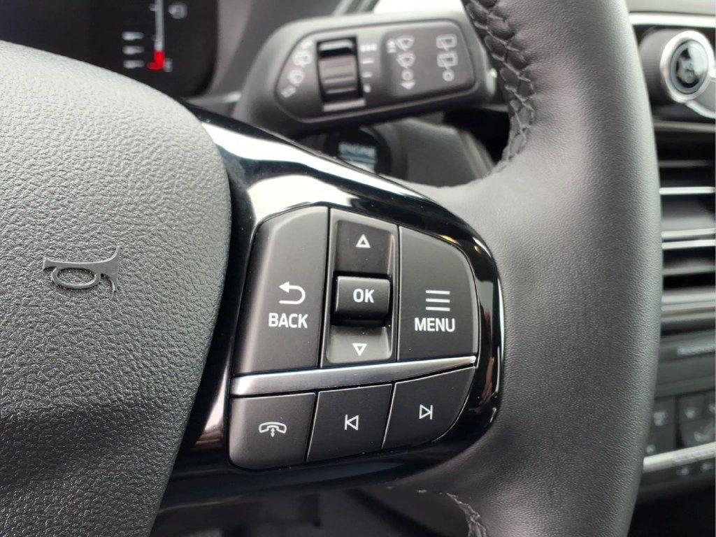 Used 2023 Ford Escape Active AWD/4WD image 20
