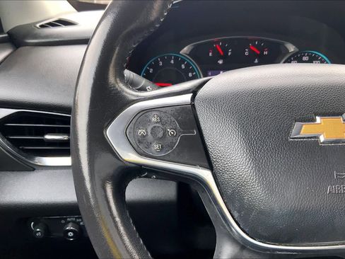 Used 2020 Chevrolet Traverse LT image 24