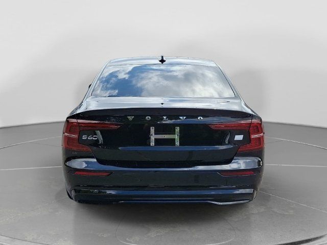 Used 2023 Volvo S60 T8 Plus AWD/4WD image 5
