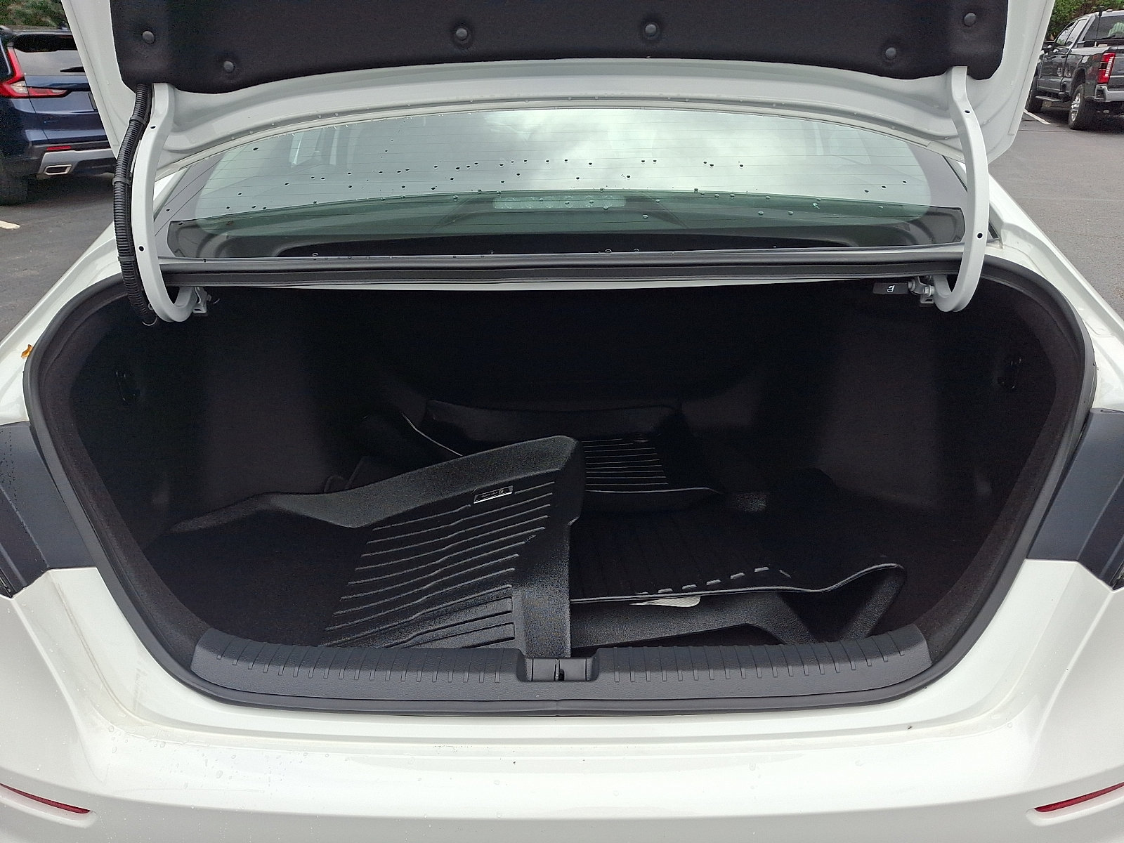 Used 2024 Honda Accord LX image 29