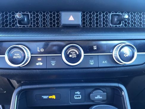 Used 2024 Honda CR-V LX image 18