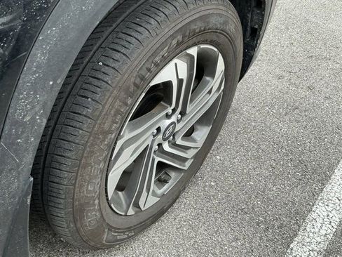 Used 2023 Hyundai Santa Fe SEL image 18