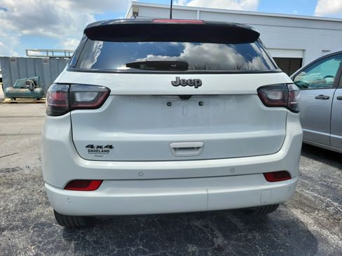 Used 2023 Jeep Compass High Altitude AWD/4WD image 5
