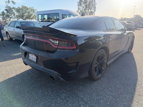 Used 2021 Dodge Charger R/T RWD image 3