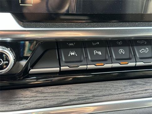 New 2026 GMC Sierra 1500 SLT w/ SLT Premium Plus Package image 18