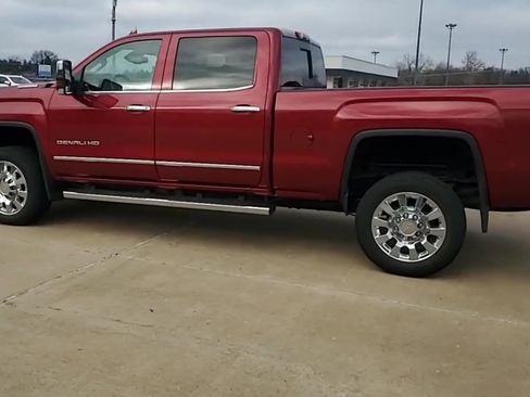 Used 2018 GMC Sierra 2500 Denali w/ Duramax Plus Package image 6