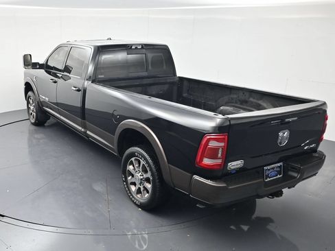 Used 2022 RAM 3500 Limited AWD/4WD image 36