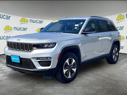 Used 2024 Jeep Grand Cherokee Limited 4xe AWD/4WD image 3