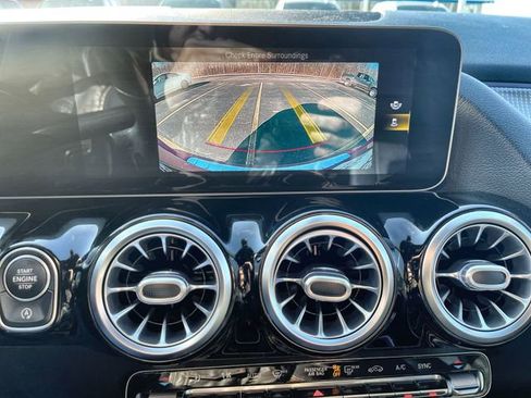 Used 2021 Mercedes-Benz GLA 250 image 14