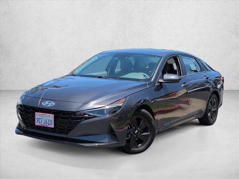 Used 2021 Hyundai Elantra SEL FWD image 1