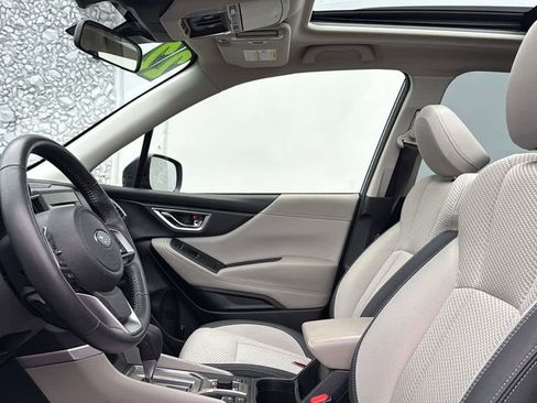Used 2022 Subaru Forester Premium image 15