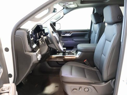 New 2026 GMC Sierra 1500 Elevation w/ Elevation Premium Package image 15
