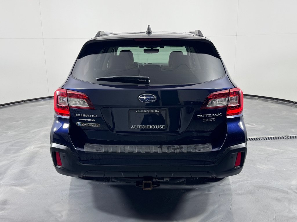 Used 2018 Subaru Outback 3.6R Touring w/ Protection Package #1 AWD/4WD image 6