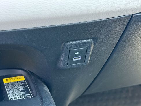 Used 2024 Toyota Corolla LE w/ LE Premium Package FWD image 14