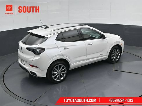 Used 2025 Buick Encore GX Avenir w/ Avenir Convenience Package AWD/4WD image 44