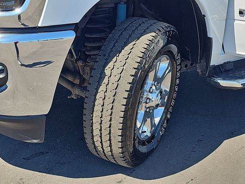 Used 2025 RAM 2500 Big Horn AWD/4WD image 36