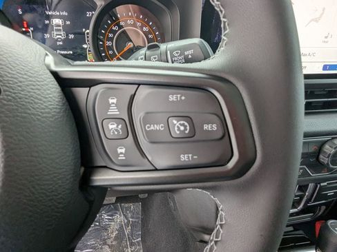 New 2026 Jeep Wrangler Unlimited Sport image 13