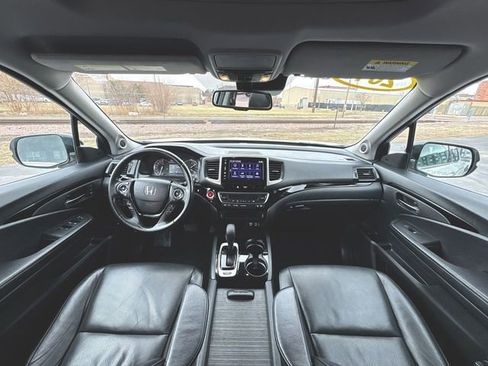 Used 2018 Honda Ridgeline RTL-E image 21