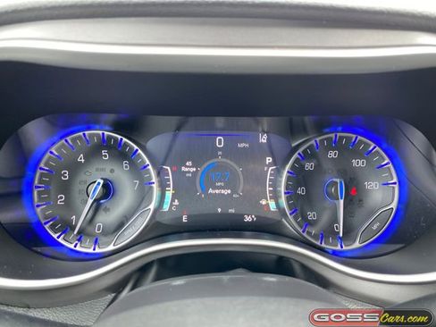 New 2026 Chrysler Pacifica Select image 20