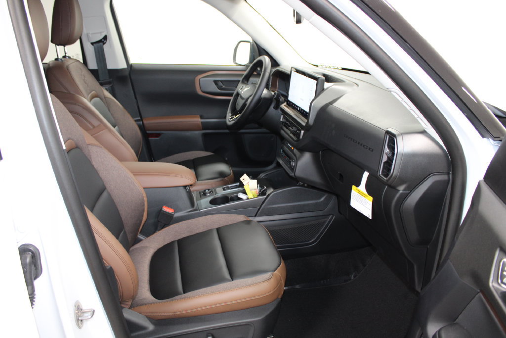 New 2026 Ford Bronco Sport Outer Banks AWD/4WD image 26