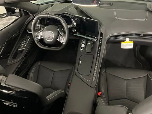 Used 2024 Chevrolet Corvette Stingray Preferred Conv w/ Z51 Performance Package image 23