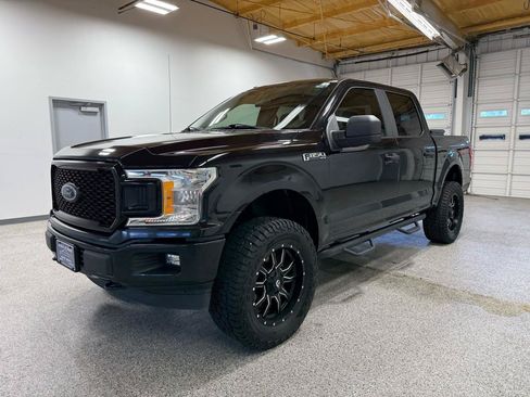 Used 2019 Ford F150 XL w/ Equipment Group 101A Mid AWD/4WD image 3