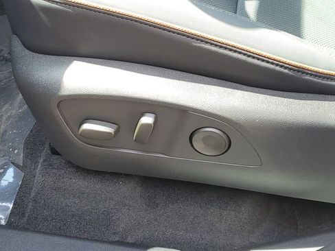New 2026 GMC Acadia AT4 w/ LPO, Floor Liner Package AWD/4WD image 7