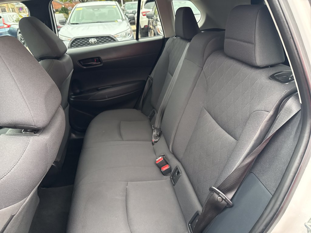 Used 2023 Toyota Corolla Cross LE w/ Moonroof Package AWD/4WD image 37