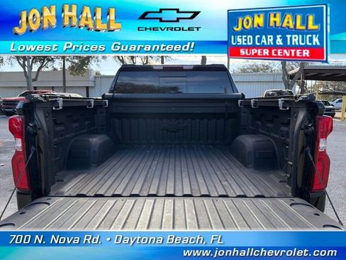 Certified 2023 Chevrolet Silverado 1500 RST w/ Redline Edition image 12