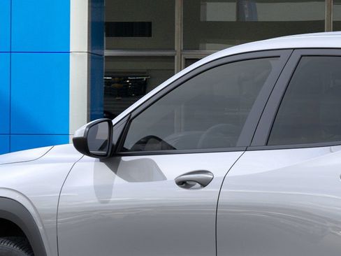 New 2026 Chevrolet Trax LS image 12