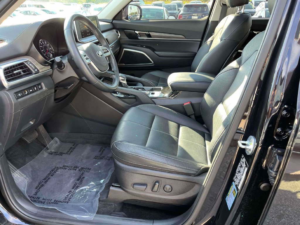 Used 2021 Kia Telluride EX w/ EX Premium Package AWD/4WD image 18