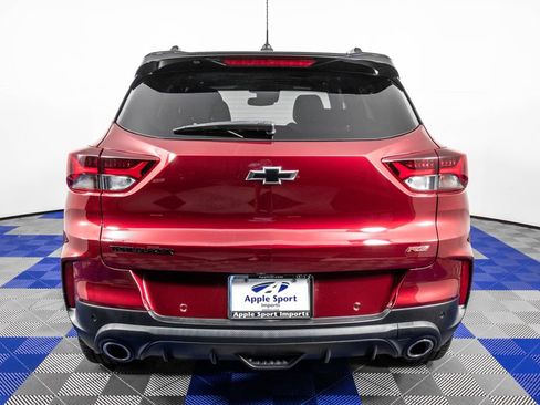 Used 2023 Chevrolet TrailBlazer RS w/ Sun and Liftgate Package image 6