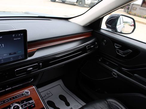 Used 2021 Lincoln Aviator Reserve w/ Elements Package Plus AWD/4WD image 20