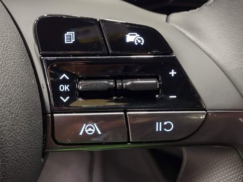 New 2026 Hyundai Elantra Sport image 21