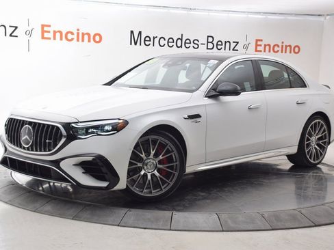 Used 2025 Mercedes-Benz E 53 AMG e 4MATIC Sedan image 2