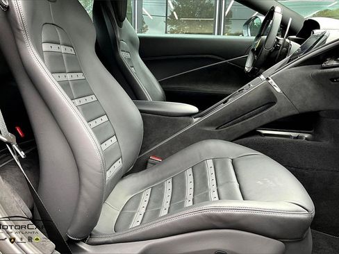 Used 2024 Ferrari Roma image 8