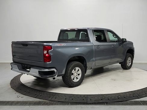 Used 2020 Chevrolet Silverado 1500 LT w/ Fleet Comfort Package AWD/4WD image 7