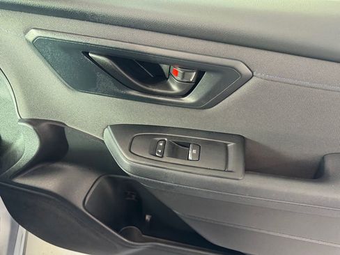 Used 2025 Subaru Forester Premium image 15