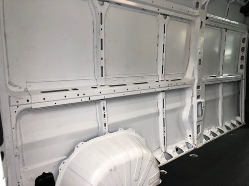 Used 2024 RAM ProMaster 2500 w/ Convenience Group FWD image 20