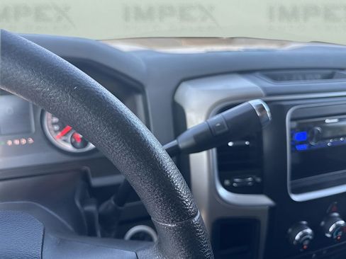 Used 2014 RAM 2500 SLT RWD image 15