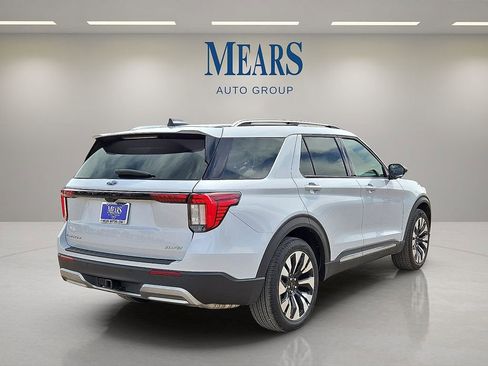 Used 2025 Ford Explorer Platinum w/ LUX Leather Package AWD/4WD image 5