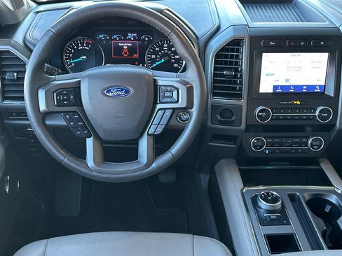 Used 2020 Ford Expedition XLT w/ Equipment Group 202A image 15